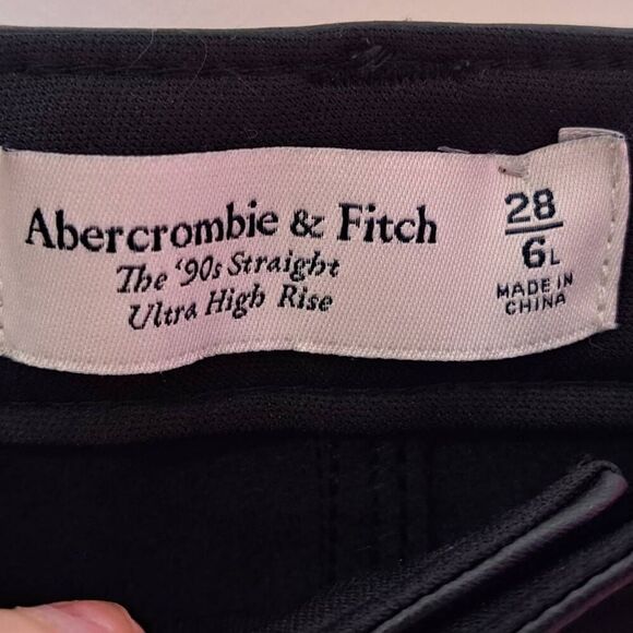 Abercrombie and Fitch Women's Curve Love Vegan Leather 90s Relaxed Pant size 6 L - Picture 6 of 6